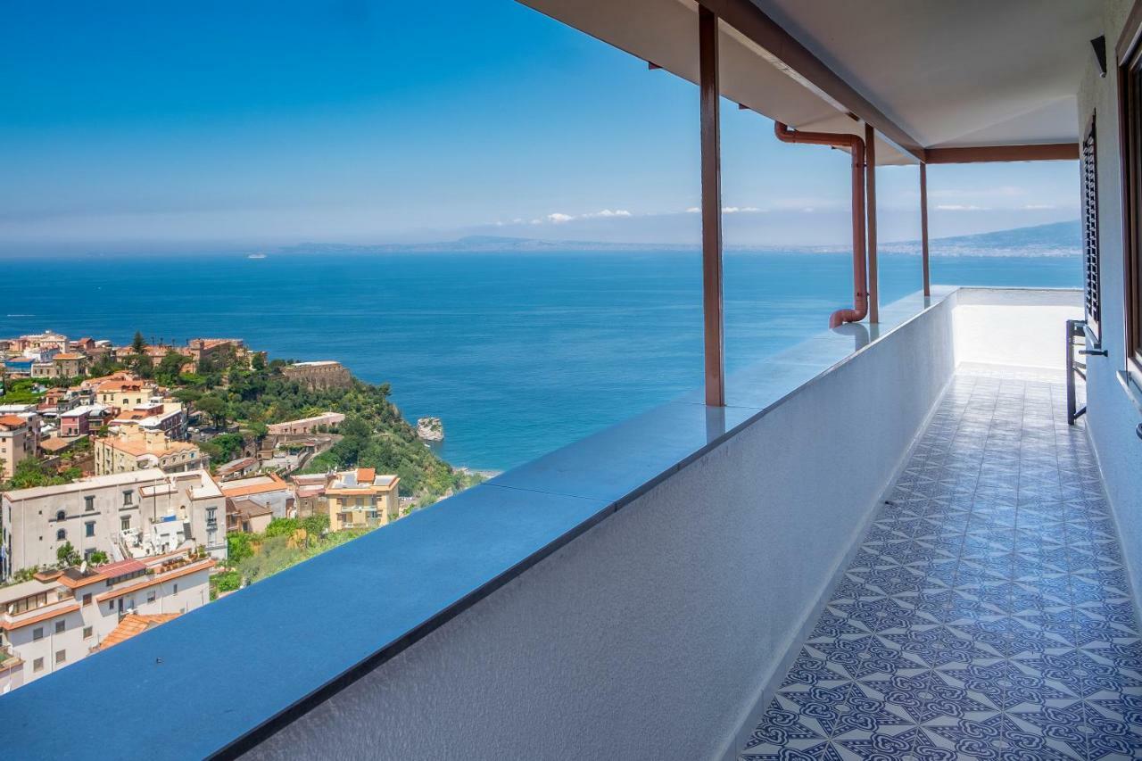 Appartamento In Villa Ariel Vico Equense Εξωτερικό φωτογραφία